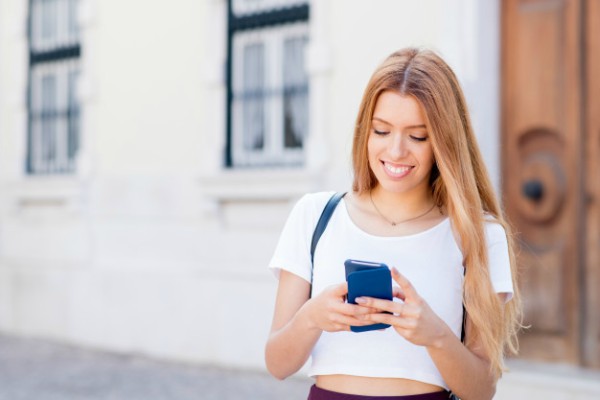 Cómo saber si le gustas a una chica